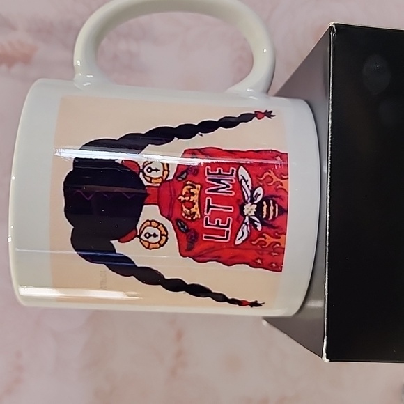 Cups - Picture 2 of 8